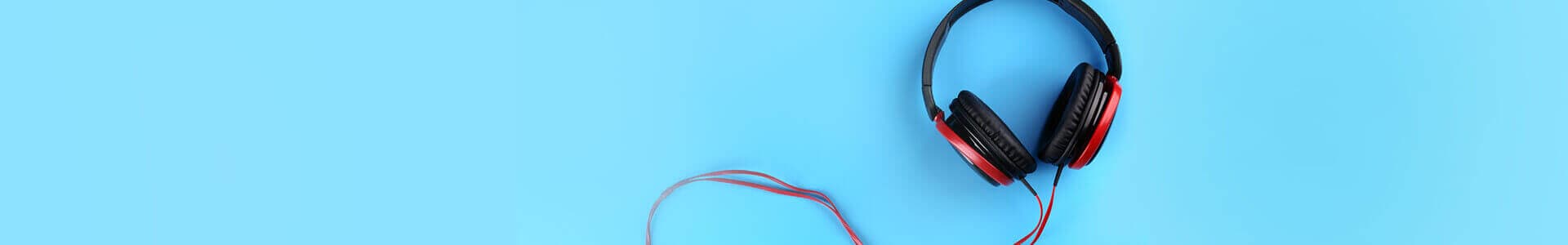 
      <h2>Merchandising para Empresas y Artículos Publicitarios</h2>
      <p>
        En PubliExpe, somos especialistas en la creación de <strong>merchandising corporativo</strong> y 
        <strong>artículos publicitarios personalizados</strong> que potencian la visibilidad de tu marca. 
        Ofrecemos un catálogo extenso de productos promocionales, desde tecnología y material de oficina 
        hasta textiles y regalos ecológicos, todos diseñados para llevar tu logo con la máxima calidad.
      </p>
      <p>
        Nuestro objetivo es ayudarte a construir una imagen de marca sólida y memorable a través de 
        productos únicos y de alto impacto. Explora nuestras categorías y descubre cómo podemos 
        transformar tus ideas en potentes herramientas de marketing.
      </p>
    